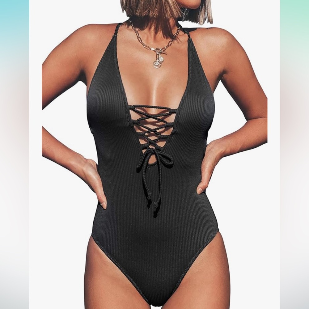 Cupshe Black Lace-Up One-Piece Swimsuit 🩱